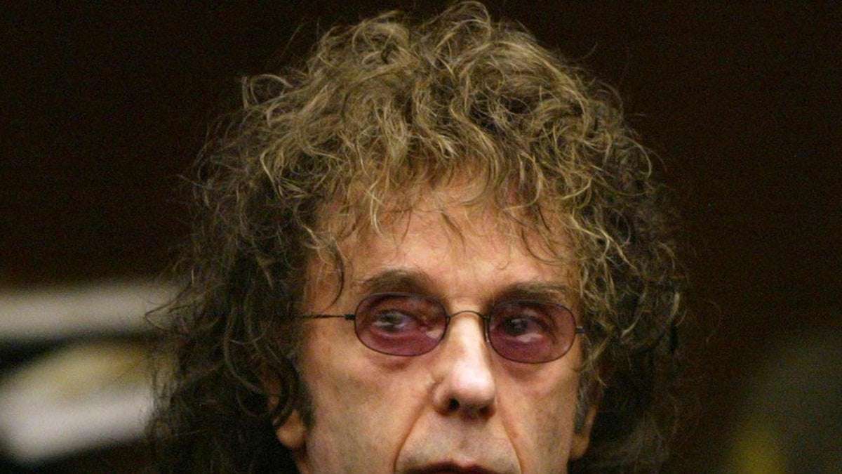 image for Music Producer Phil Spector Dead at 81 from COVID-19