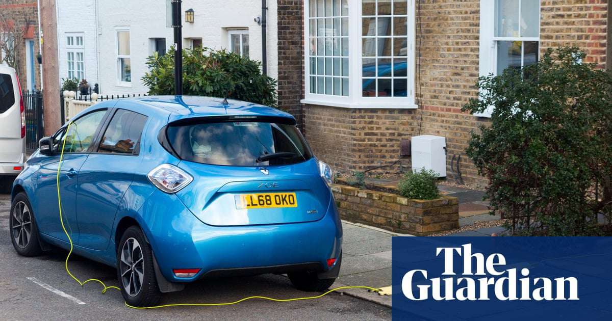 image for Electric vehicles close to ‘tipping point’ of mass adoption