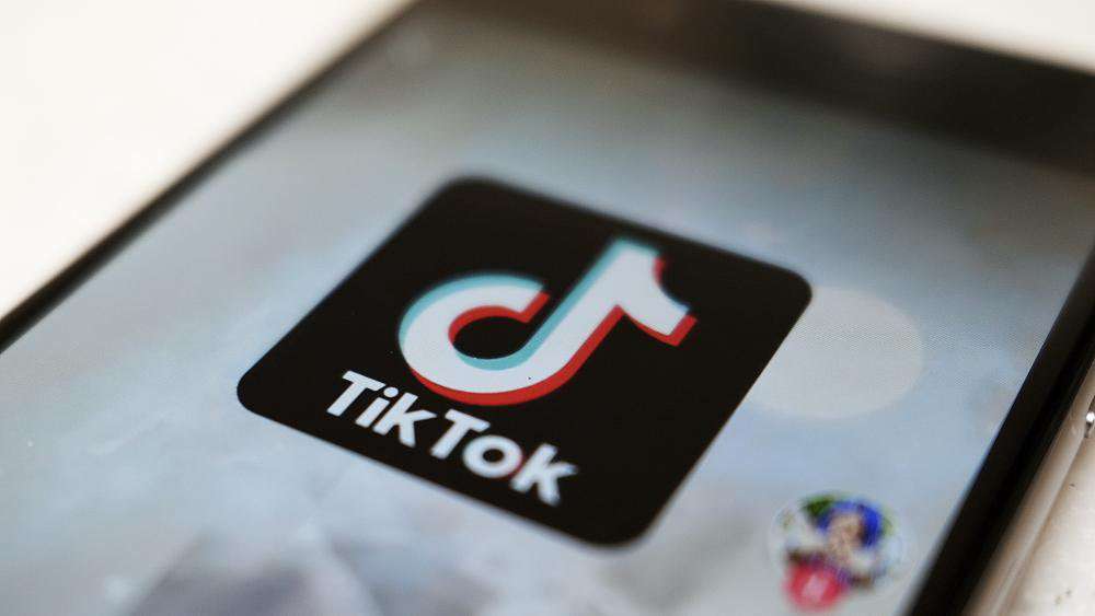 image for Italy orders TikTok to block underage users after 10-year-old girl dies doing viral challenge