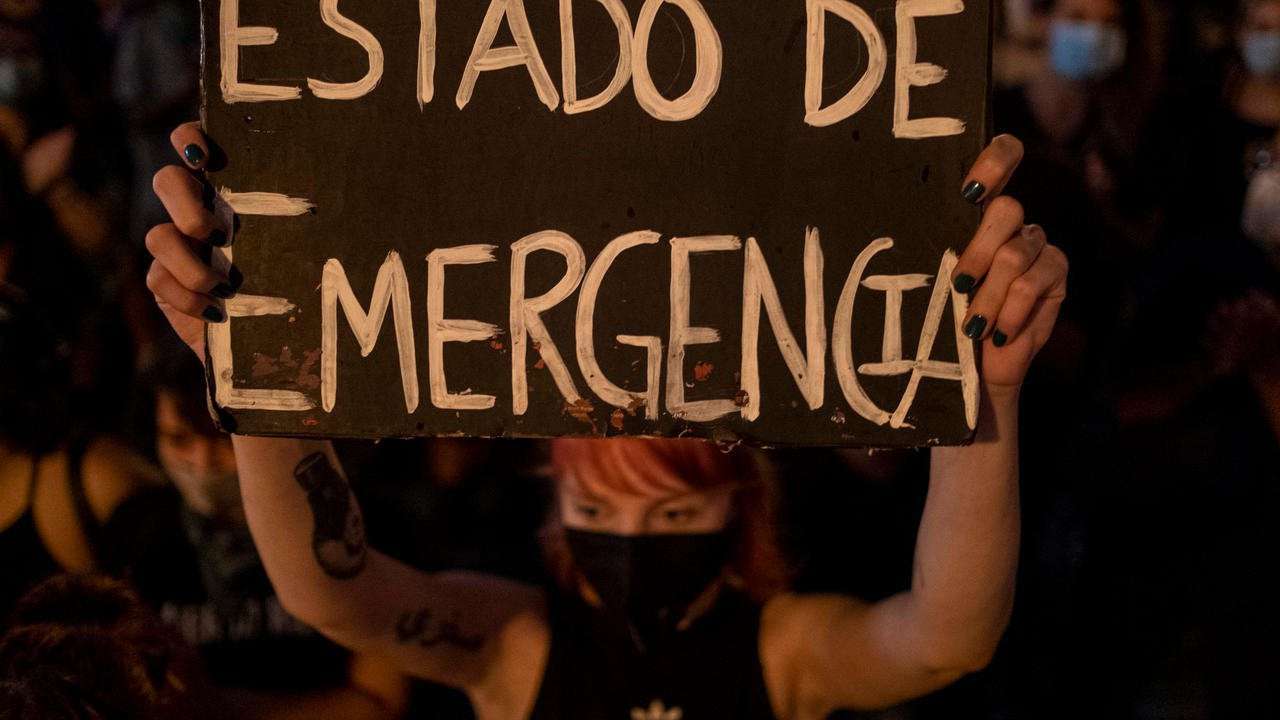 image for Puerto Rico declares emergency over violence against women