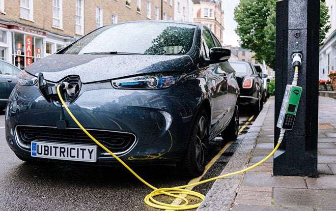 image for Oil companies buying up EV charging networks: Shell acquires ubitricity - Charged EVs