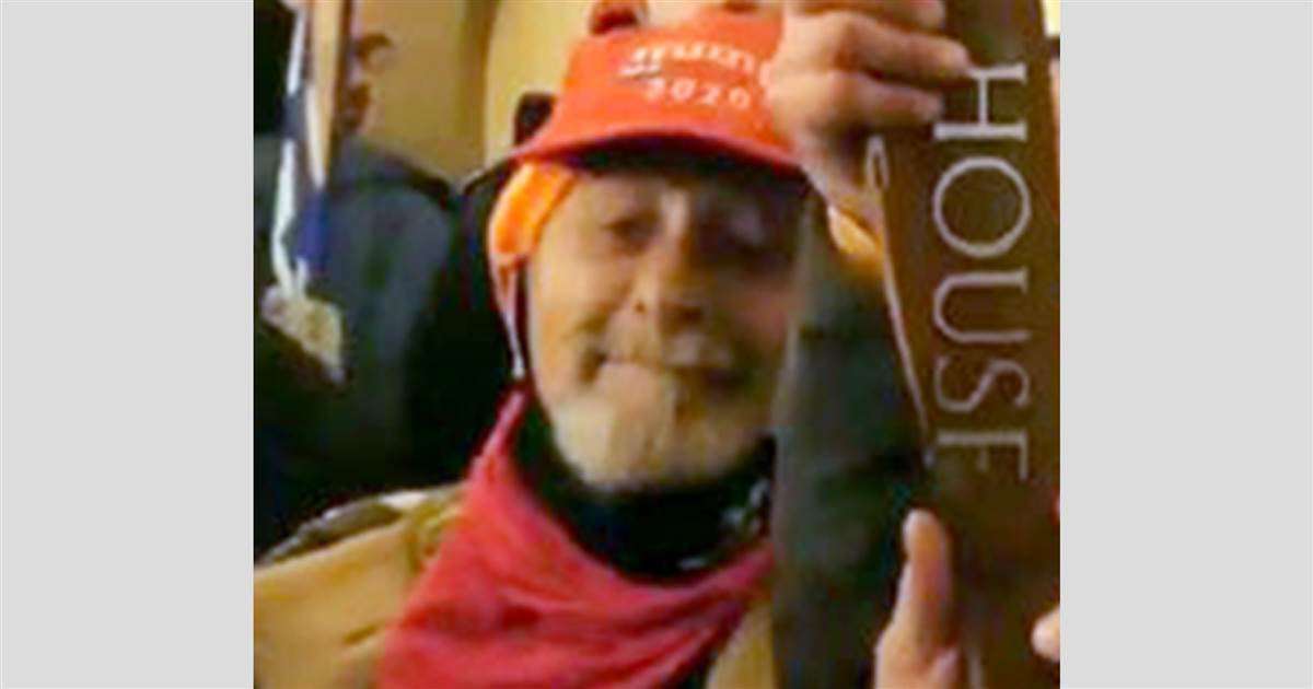 image for Authorities charge Missouri man seen in riot footage with Pelosi's nameplate