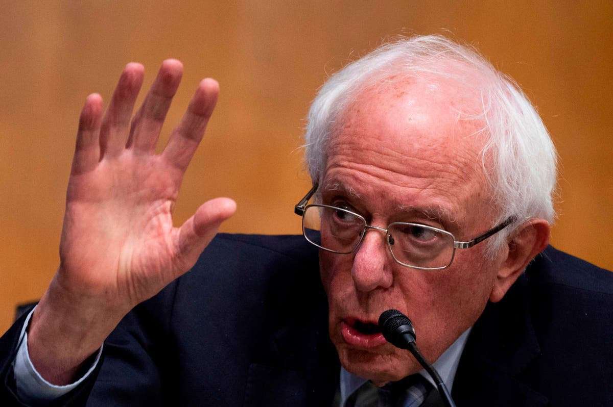 image for Bernie Sanders urges Democrats to seize rare chance for $15 minimum wage