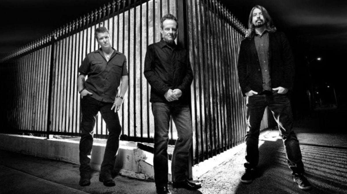 image for Dave Grohl wants to resurrect his ‘dream band’, Them Crooked Vultures
