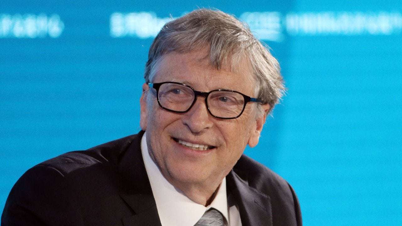 image for Bill Gates says rich countries should be eating 100% synthetic beef