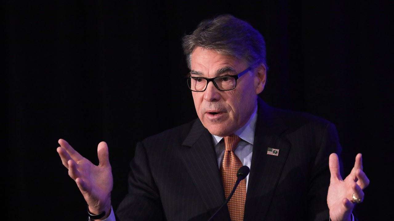 image for Rick Perry Suggests Texans Voluntarily Go Without Heat to Fend Off Scourge of Socialism