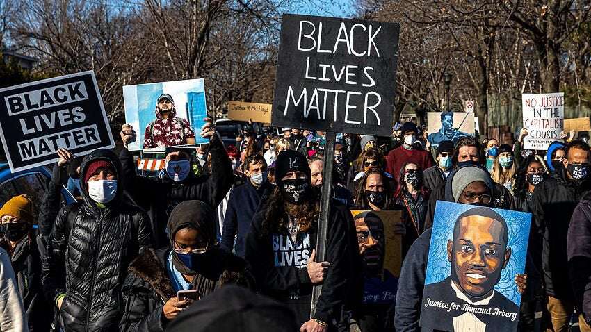 image for Black Lives Matter activists return to the streets as George Floyd murder trial begins