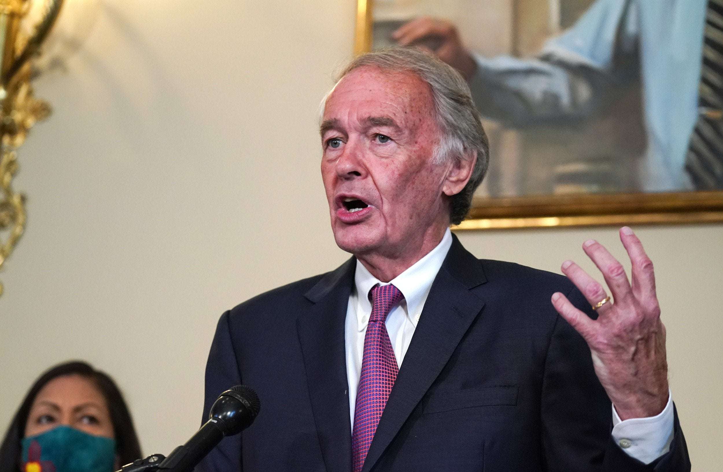 image for $1,400 Stimulus Check Is 'Down Payment,' Recurring Checks Need to Follow, Says Senator Ed Markey