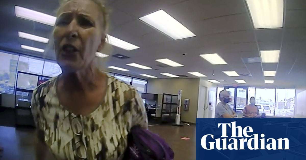 image for Texas police handcuff maskless woman who asked: 'What are you going to do, arrest me?'