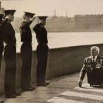 image for Sailors saluting a war veteran, Leningrad 1989