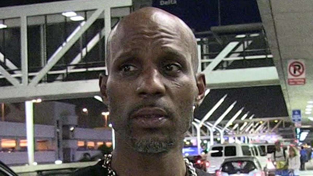 image for DMX Family Visits, Holds Out Hope As He Remains on Life Support After OD