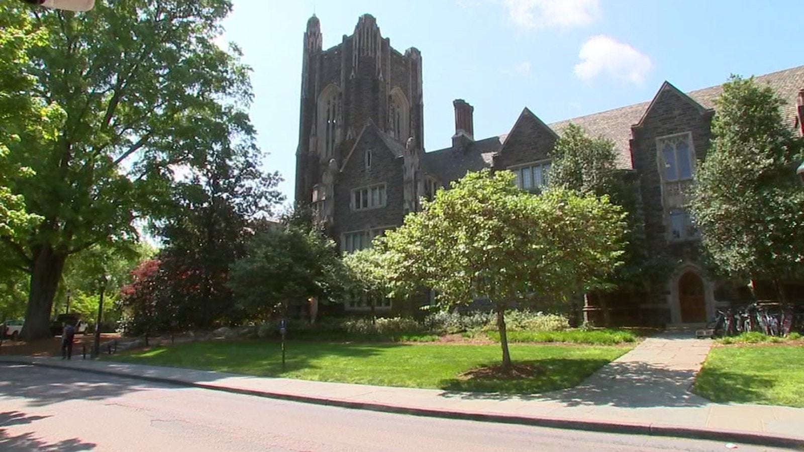 image for Duke University to require students to present proof of COVID-19 vaccination before returning for fall semester