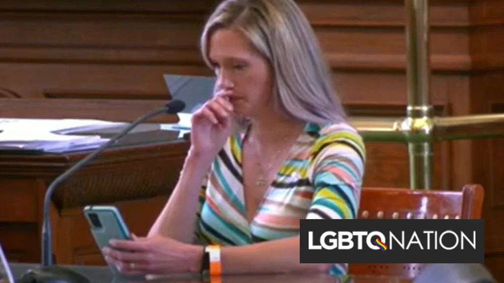 image for Tearful mom begs Texas lawmakers not to throw her in jail for supporting her trans child