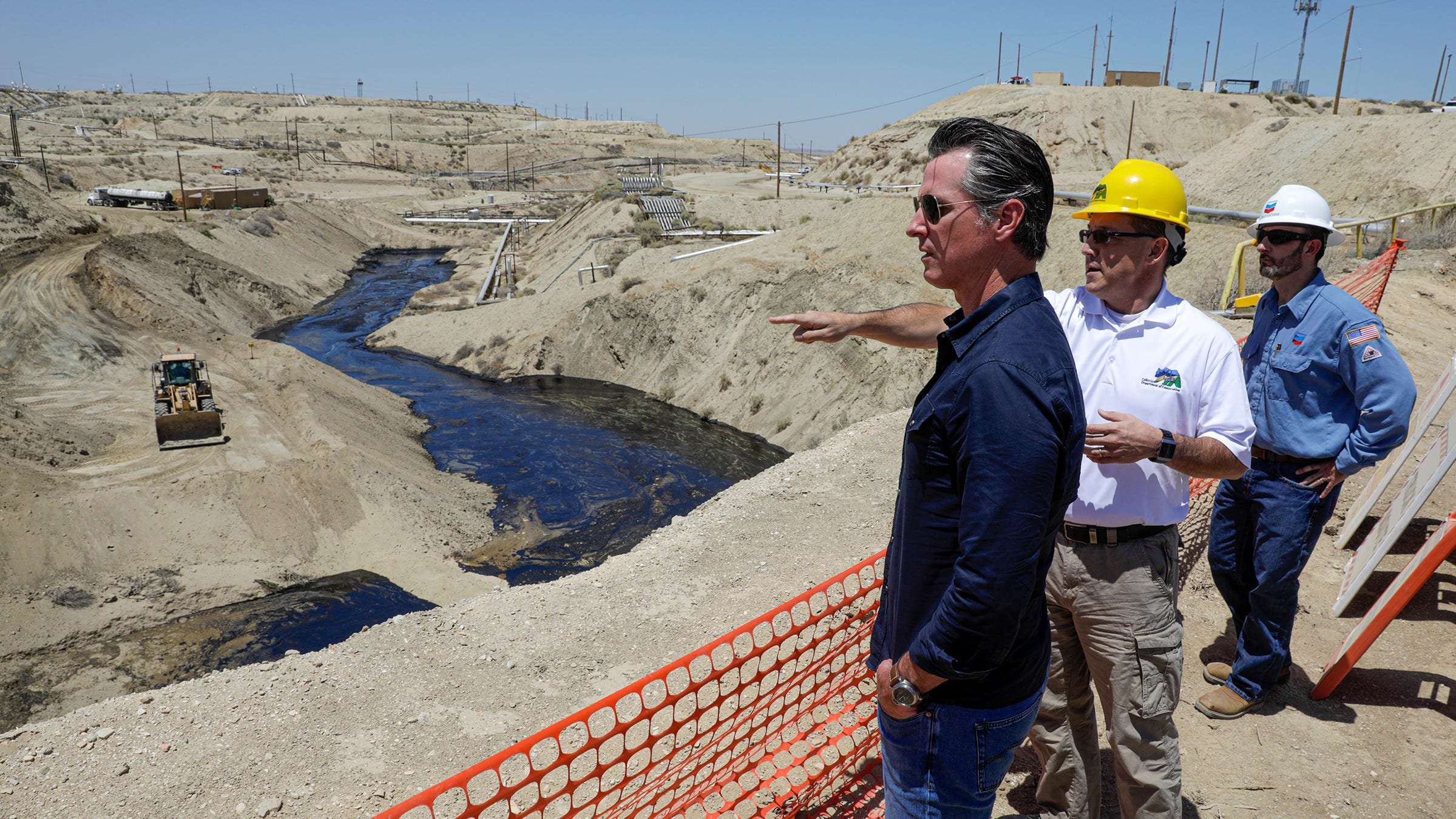 image for California Gov. Gavin Newsom orders ban on new fracking permits by 2024, wants to stop all oil drilling by 2045