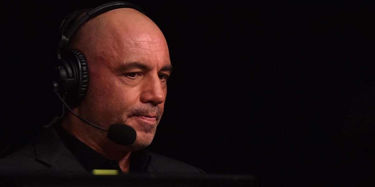 image for Biden officials call out Joe Rogan over vaccine comments: 'Did Joe Rogan become a medical doctor while we weren't looking?'
