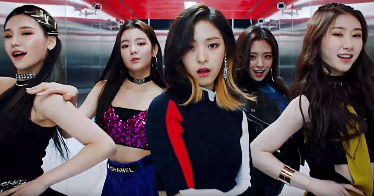 image for ITZY Reveals They All Tried To Quit JYP Entertainment Together Prior To Their Debut