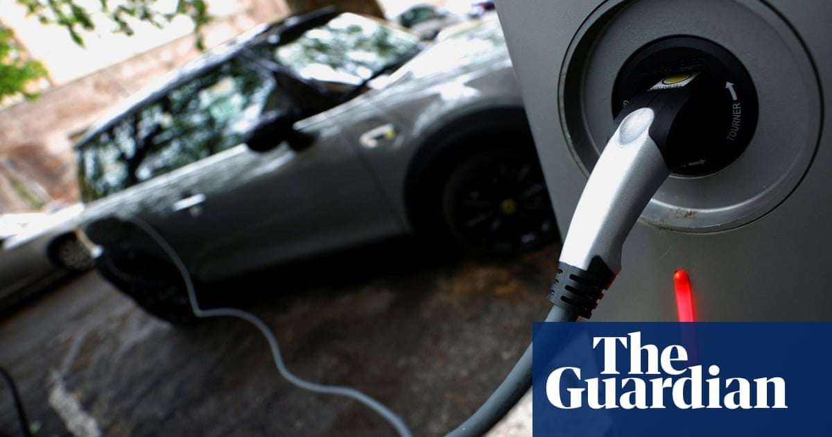 image for Electric cars ‘will be cheaper to produce than fossil fuel vehicles by 2027’