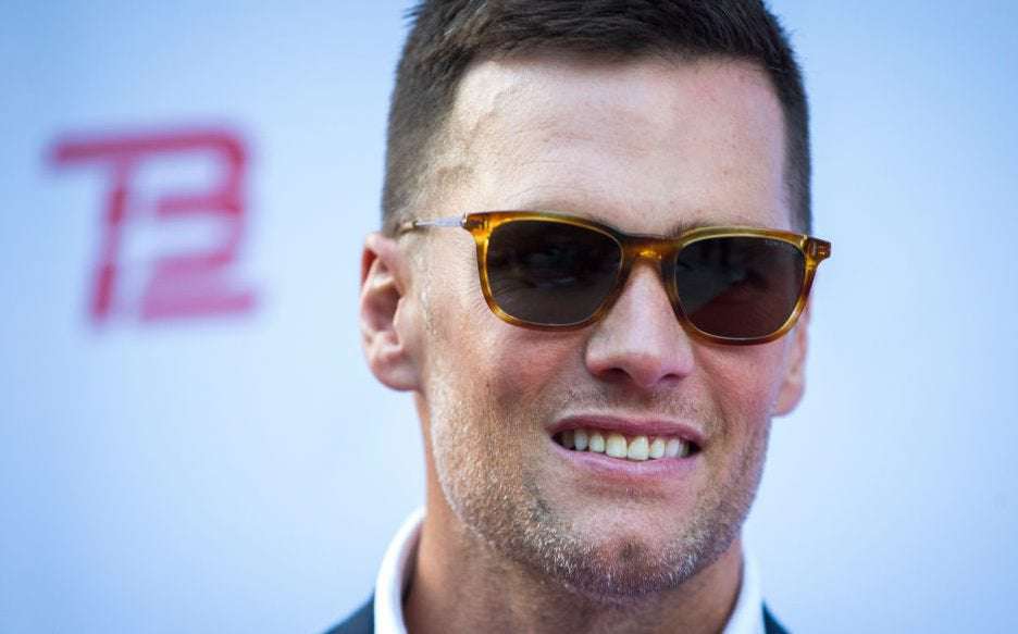 image for Petition for Tom Brady to return PPP loan passes 160,000 signatures