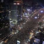 image for 1.5 million people protesting in S. Korea in 2016, 25k police were dispatched with 0 reported cases of violence on either side.