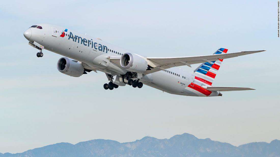 image for American Airlines joins Southwest in suspending alcohol services following flight attendant assault