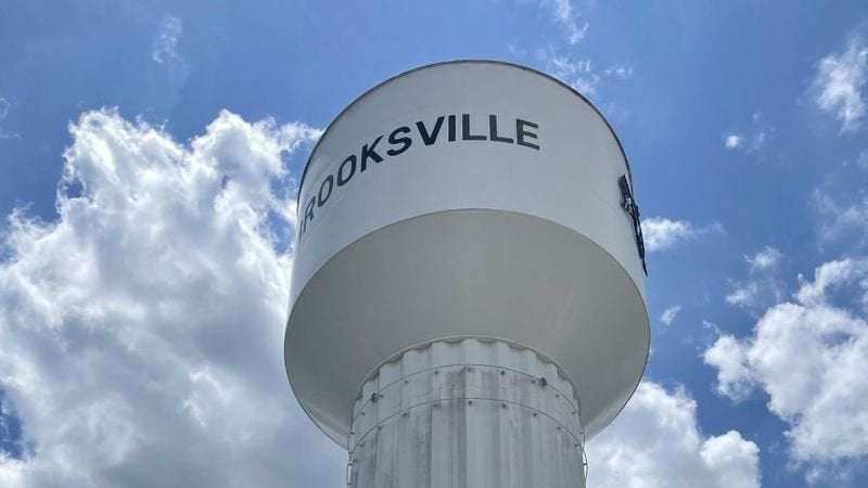 image for City of Brooksville accidentally sells its water tower