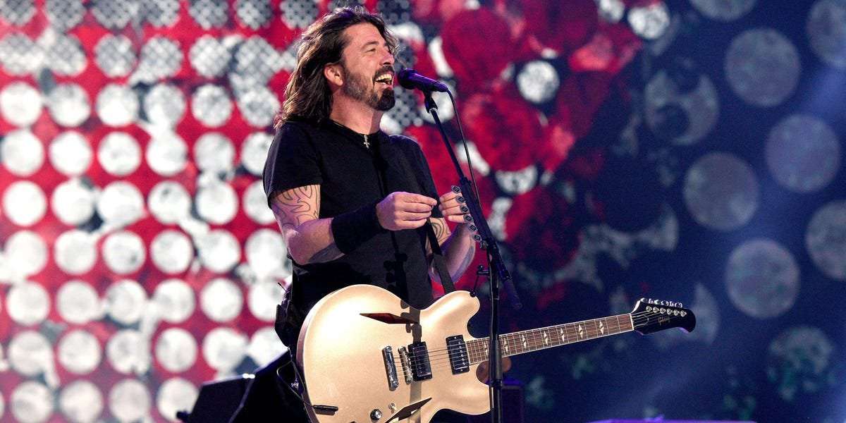 image for Foo Fighters held a show for vaccinated fans only. Anti-vaxxers including former child star Ricky Schroder protested outside.