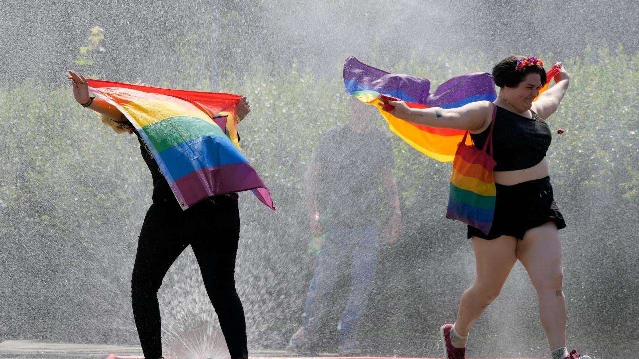 image for Warsaw pride parade returns amid LGBT rights backlash
