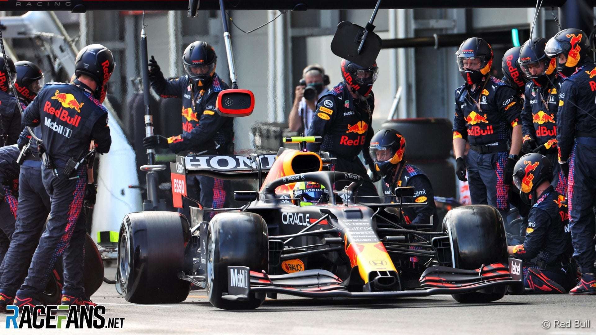 image for FIA to force F1 teams to slow down their pit stops · RaceFans