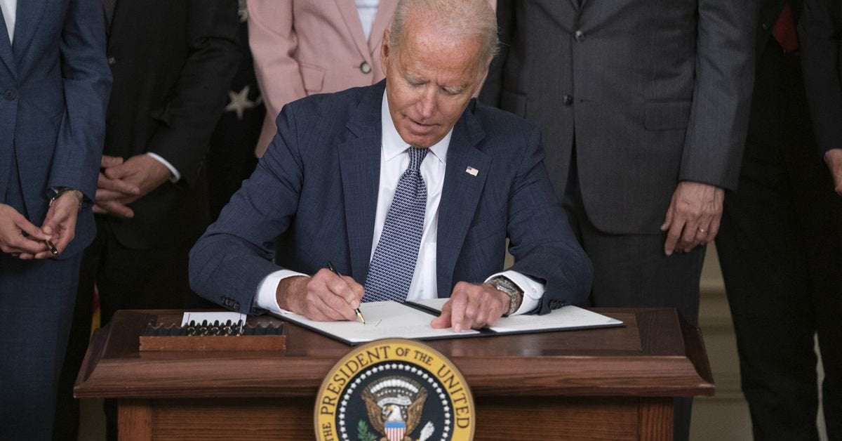 image for Biden’s executive order puts net neutrality back in the spotlight