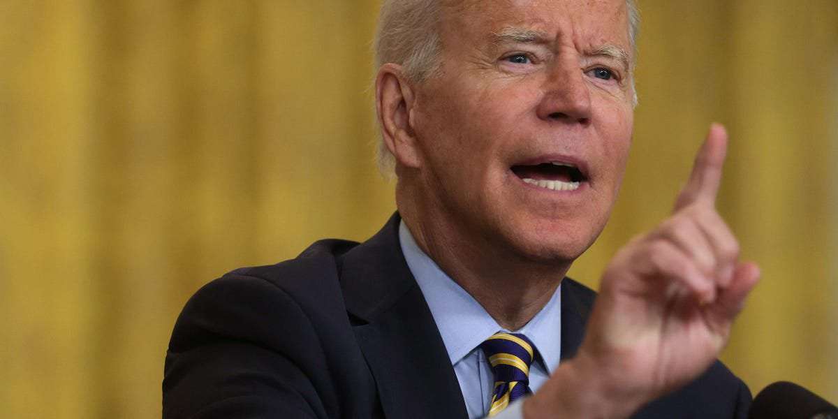 image for Biden on the worker shortage: Pay $15 an hour or 'be in a bind for a little while'
