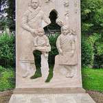 image for A World War 1 memorial in Vácrátót, Hungary - a family missing their father.
