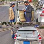 image for Doctor in #Yemen wrote in his car “ stop me if you need any medical consultation”