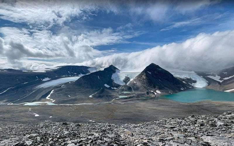 image for Six Irish people airlifted from Sweden's highest mountain after freezing night stranded on peak