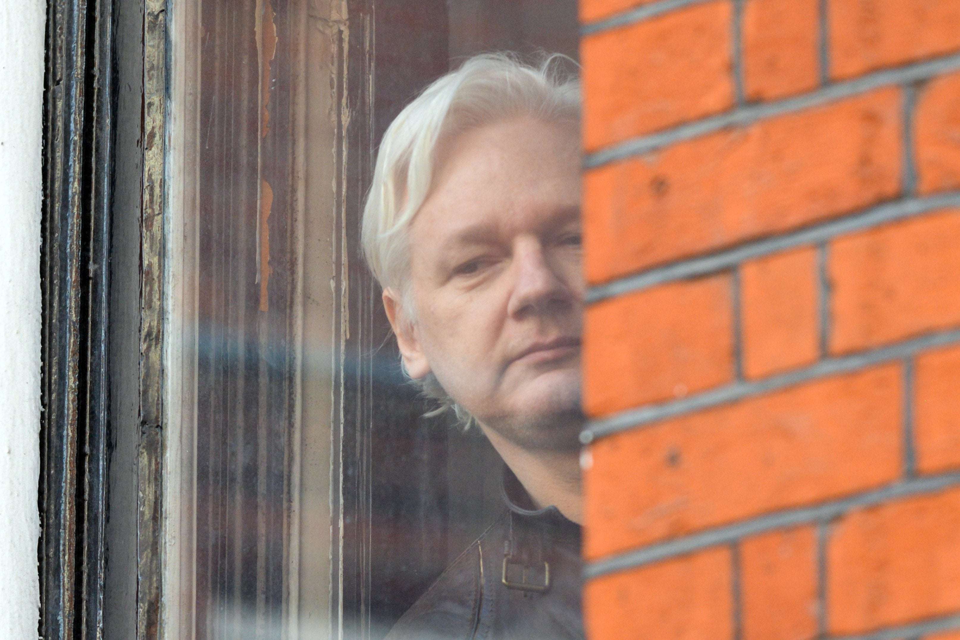 image for CIA Reportedly Considered Kidnapping, Assassinating Julian Assange
