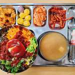image for Typical school lunch in South Korea