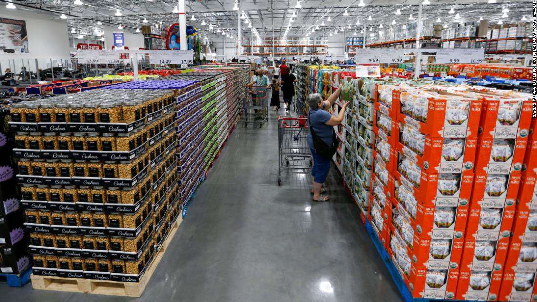 image for Costco raised its minimum wage to $17 an hour