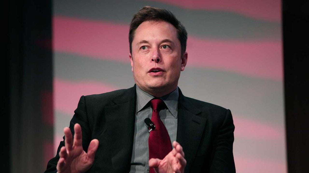 image for Elon Musk Is Still Bitching and Moaning About Paying Taxes