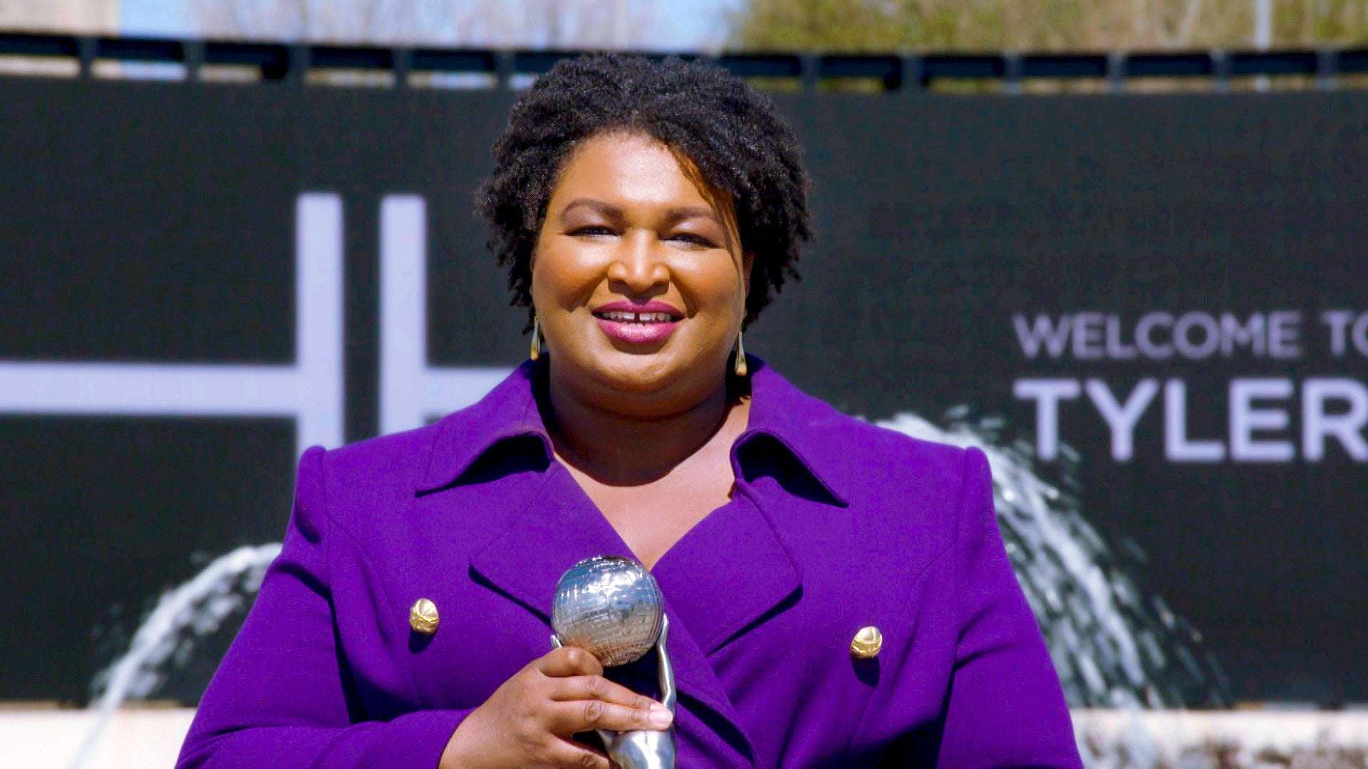 image for Stacey Abrams PAC Wipes Out $212 Million in Medical Debt for 108,000 People in 5 States