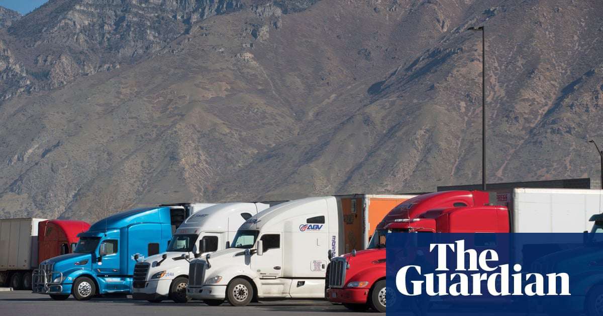 image for ‘Indentured servitude’: low pay and grueling conditions fueling US truck driver shortage