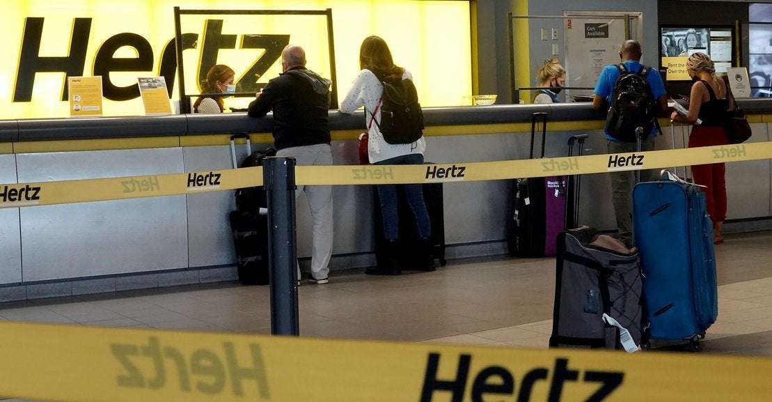 image for Elizabeth Warren Wants to Know How Hertz Went From Bankruptcy to Buybacks in Six Months