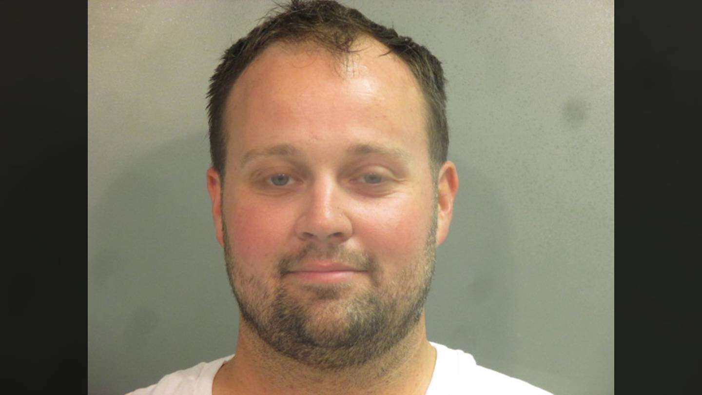image for Josh Duggar convicted of child pornography charges