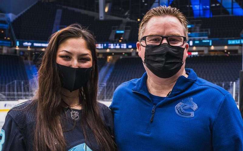 image for Hockey fan who spotted Vancouver Canucks staffer's cancerous mole given $10,000 medical school scholarship