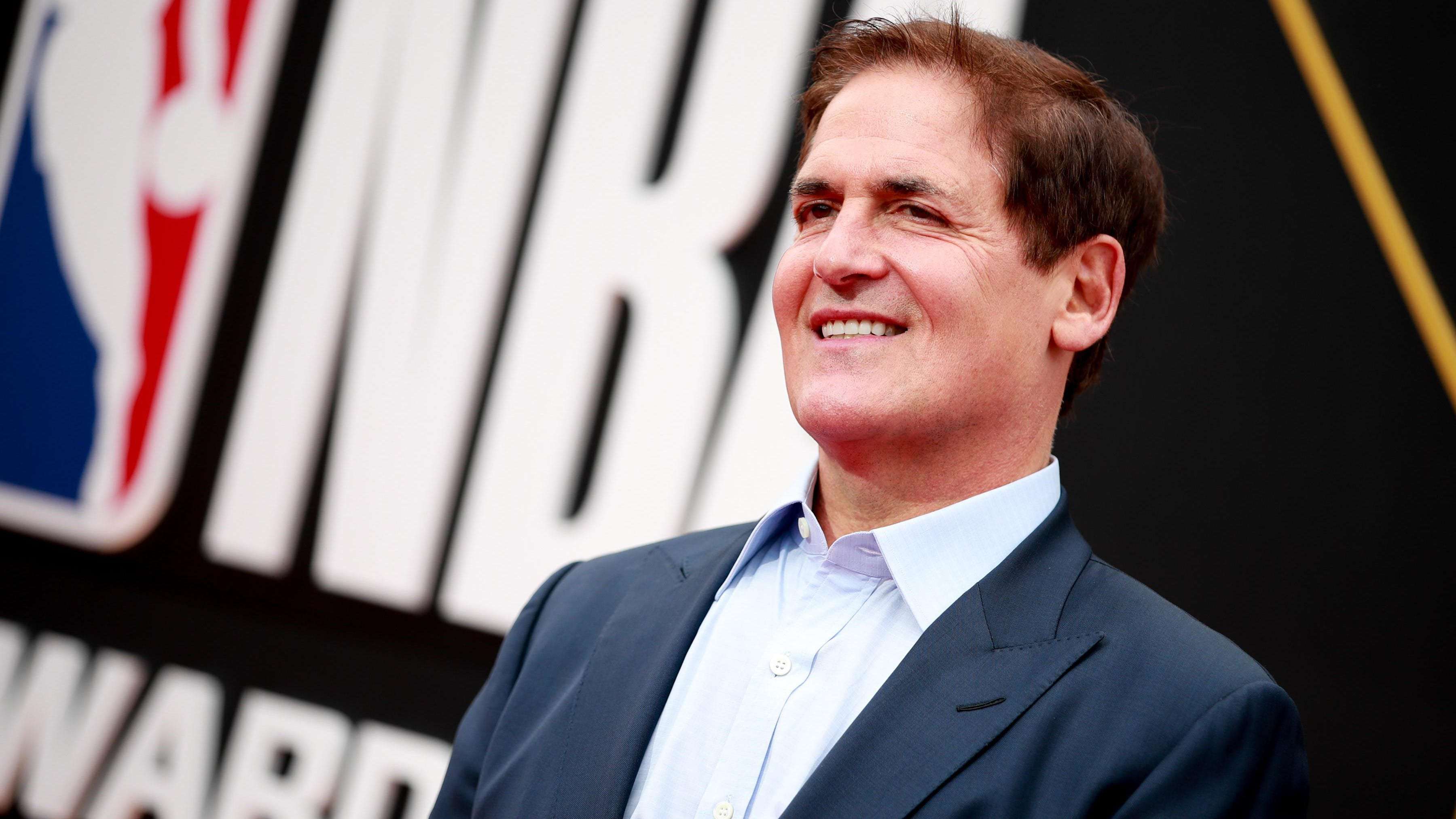 image for Billionaire Mark Cuban Opens Online Pharmacy To Provide Affordable Generic Drugs