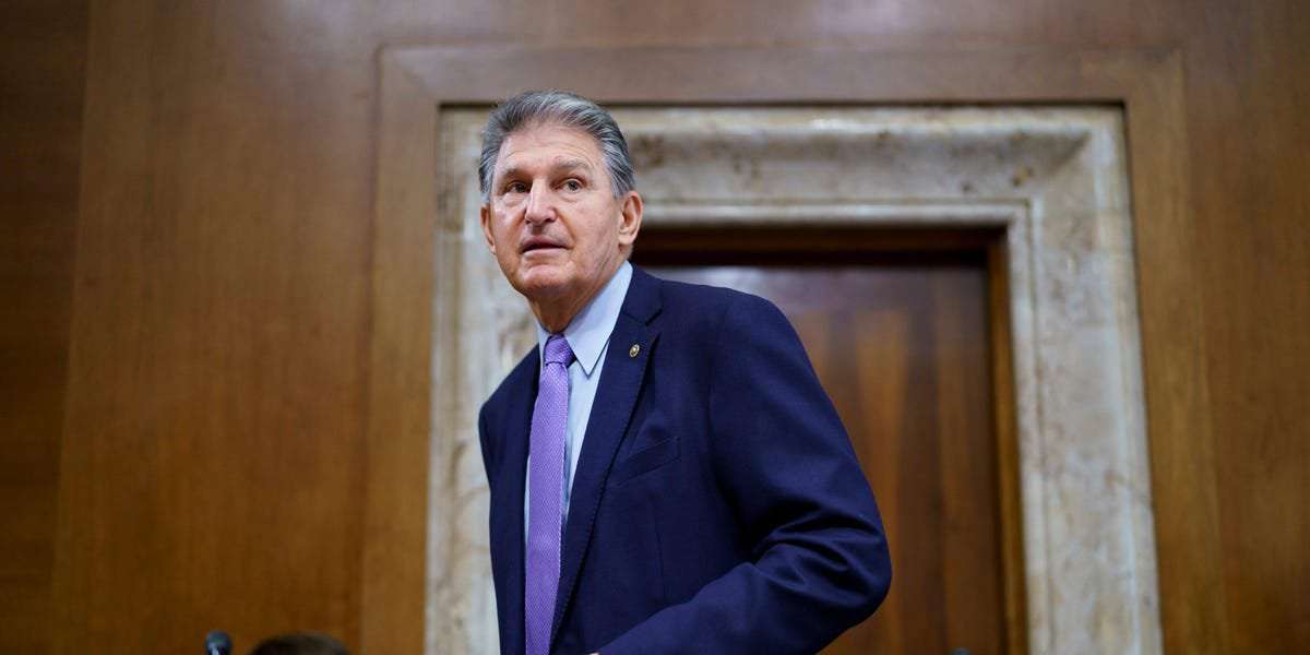 image for Joe Manchin says Bernie Sanders is not what 'the majority of Americans represent' after Sanders hinted at Manchin getting primaried