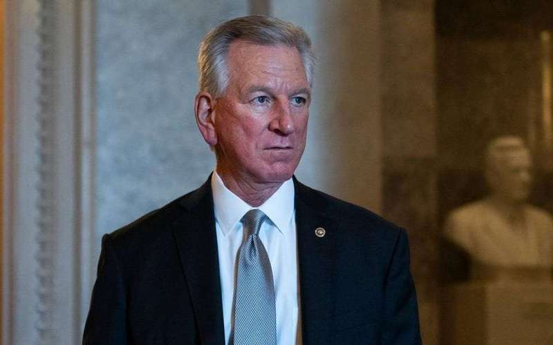 image for Sen. Tommy Tuberville, who violated stock-trading rules 132 times last year, says it's 'ridiculous' to ban lawmakers from trading stocks