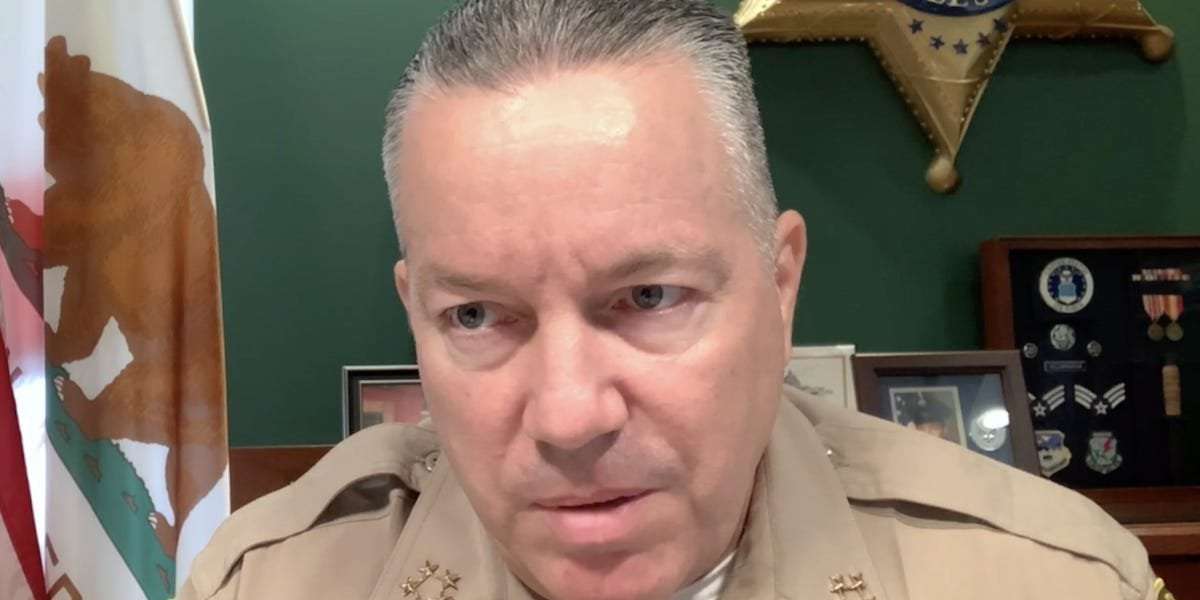image for Los Angeles sheriff stripped of his enforcement power after he refused to make his staff get vaccinated despite county-wide mandate