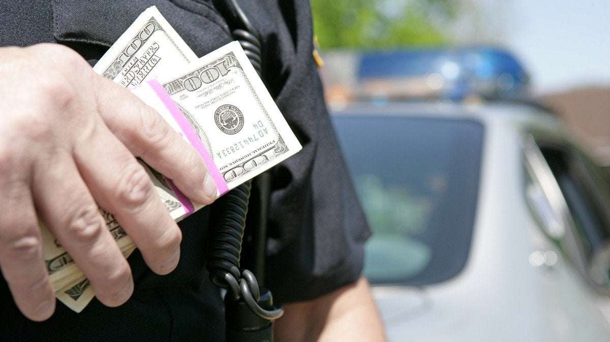 image for States Are Trying to Exempt Cops From Paying Taxes