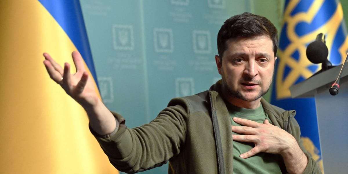 image for Zelensky says he doesn't want Ukraine's history to be 'a legend about 300 Spartans' and calls for peace