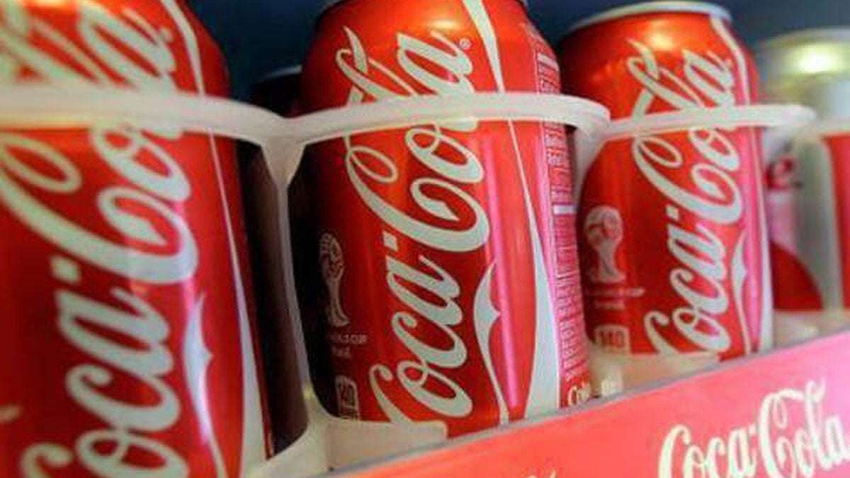 image for Ukrainian retail chains remove Coca-Cola products from sale due to its continued operation in Russia