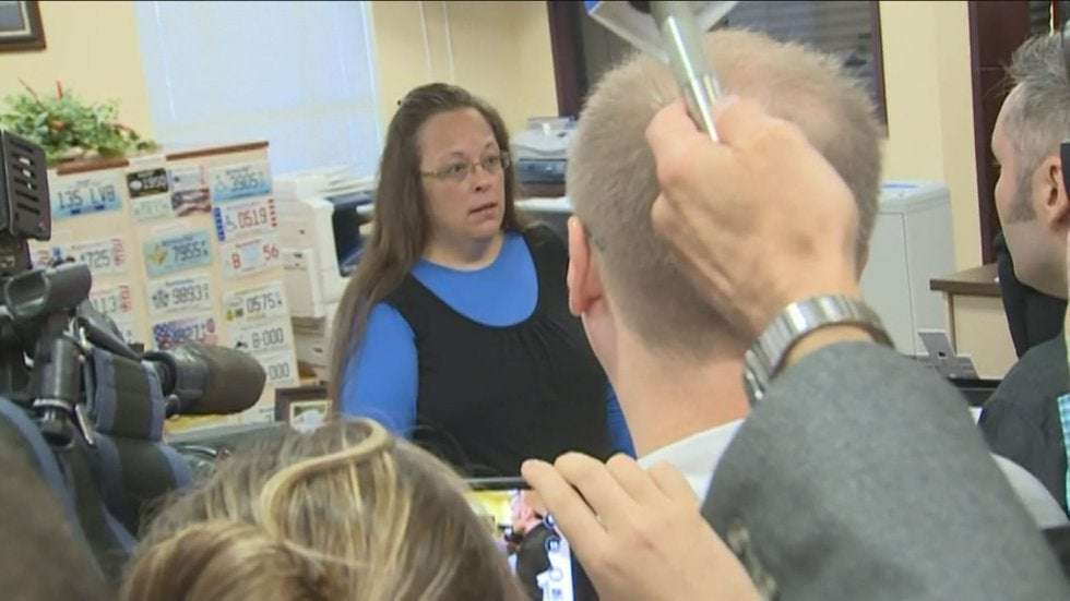 image for Federal judge rules Kim Davis violated couples’ constitutional rights; will go to trial over damages